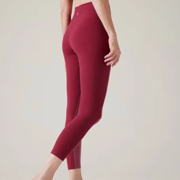Athleta Colorblock 7/8 Tight Leggins | Berry Rose - Picture 3 of 3